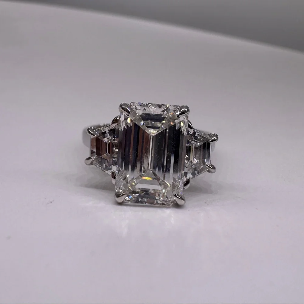 4.02 carat F VS1 emerald cut lab diamond engagement ring three stone - Picture 2 of 8